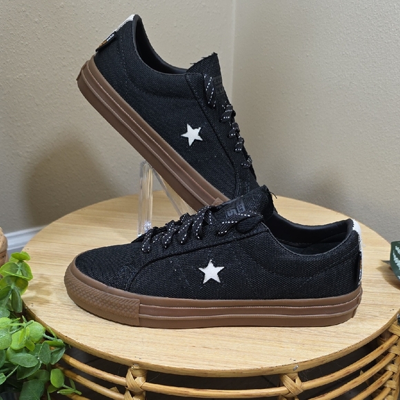 Converse Other - Converse One Star Pro OX — Style A03217C